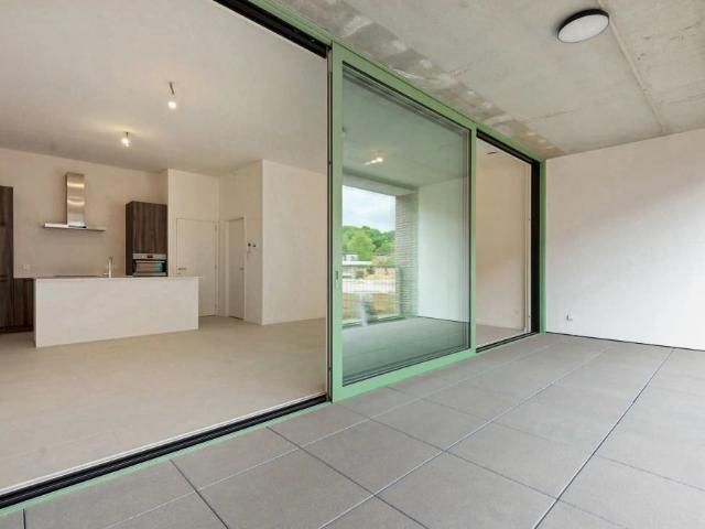 GLVL appartement met 2 slpks, ruim terras en autostaanplaats
