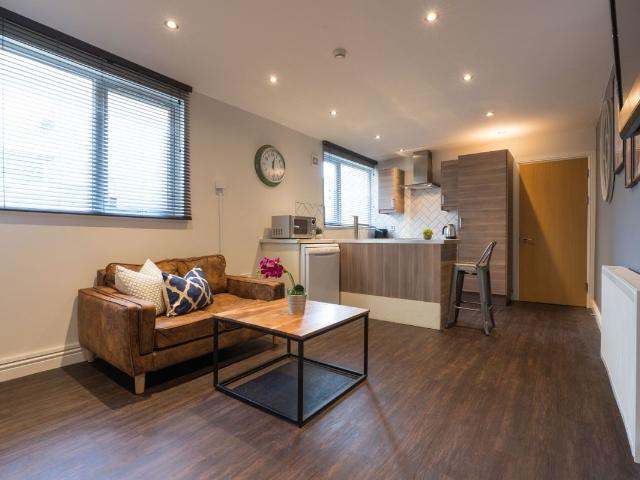 Glynrhondda Street, Cardiff CF24, 1 bed terraced house to rent, £1,122 pppm | PrimeLocation