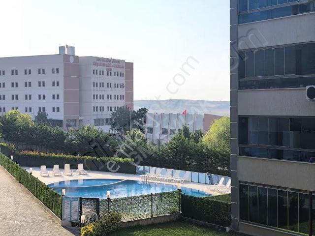 Gm'den Kurtuluş Mahallesinde Brk Çetin Kent Sitesinde 5+1 Daire