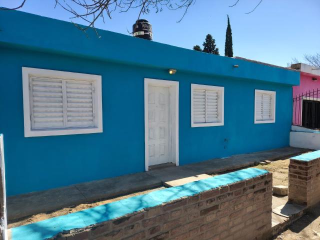 GMLPROPIEDADES ALQUILA CASA EN BARRIO 23 DE ABRIL