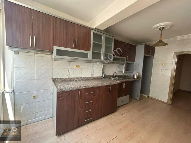 Gnd'den Viranşehir Mh. Site İçinde B.mutfak 3+1 Kiralık Daire