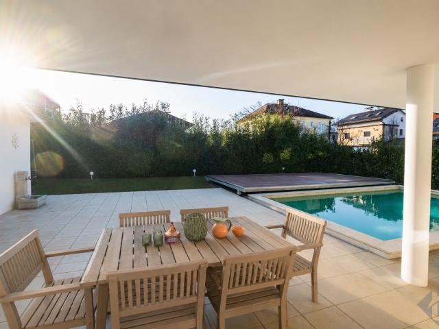 GNEIS – CHARMANTE STADTVILLA MIT POOL IN RUHIGER LAGE IM SÜDEN SALZBURGS