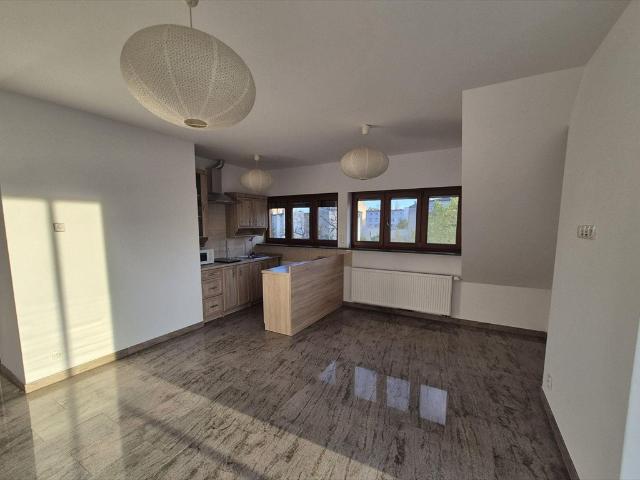 Nowoczesny apartament 62 m² z widokiem na zabytkowy kościół