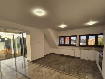 Nowoczesny apartament 62 m² z widokiem na kościół w centrum Gniezna