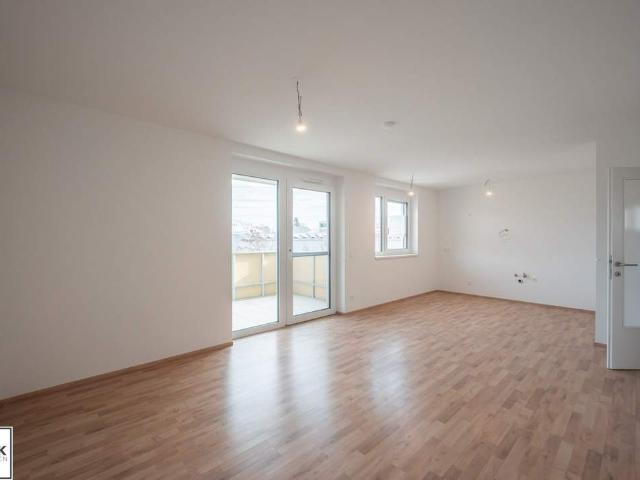 Go2Eisenstadt! Freundliche, helle 3 Zimmer Erstbezugswohnung + Balkon + Parkplätze