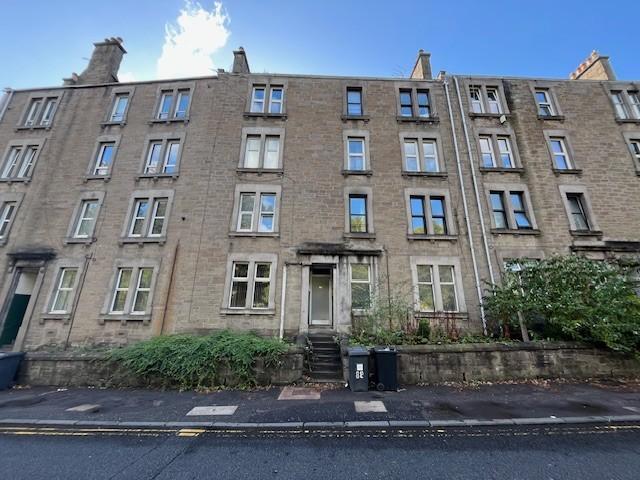 G/R, 168 Lochee Road, Dundee, DD2 2NH 1 bed flat to rent £595 pcm £137 pw