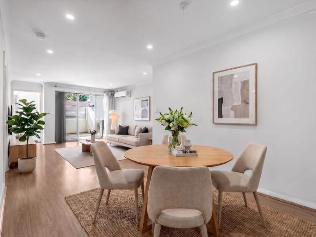 GROUND FLOOR 2 X 2 APARTMENT IN SECURE COMPLEX