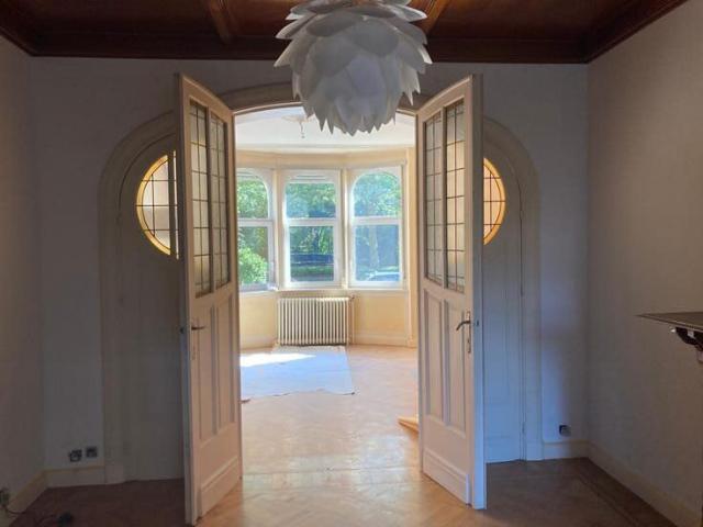 Ground floor 2 bed apt. Schaerbeek
