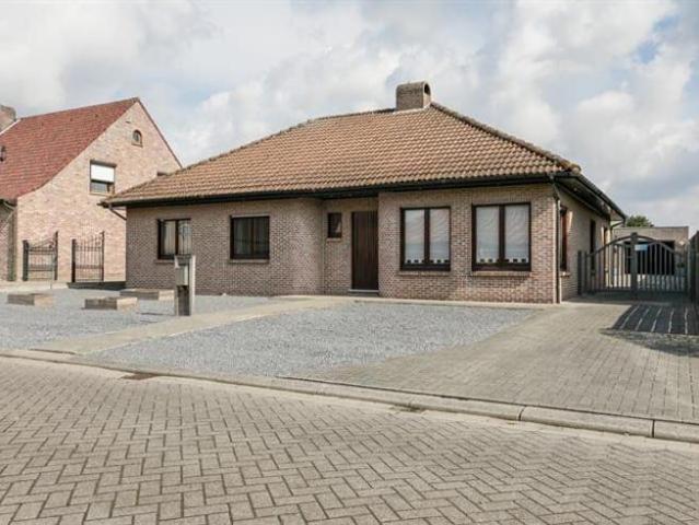 Ground floor 2 bedroom apartment