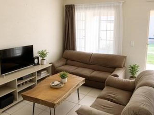 ground floor 2 bedroom townhouse on.