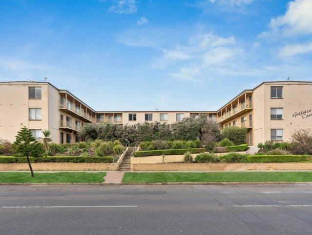 Ground Floor Coastal Unit Ideal First Home or Investment