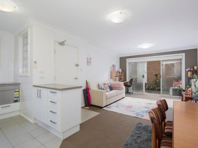 Ground Floor Convenience with a Private North Facing Courtyard