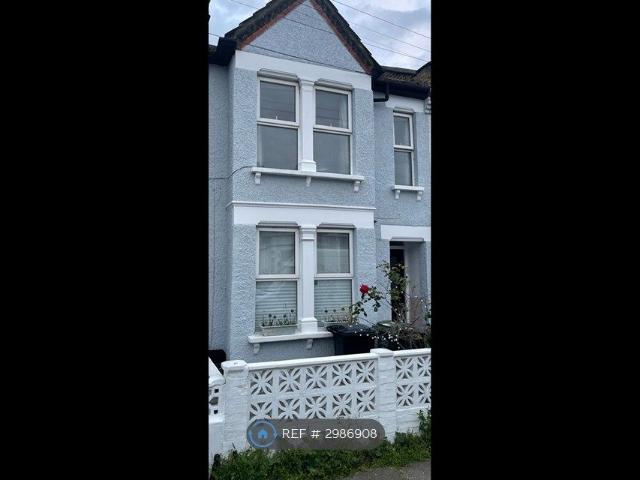 Ground Floor, Catford, London SE6, 1 bed flat to rent, £1,750 pcm | PrimeLocation