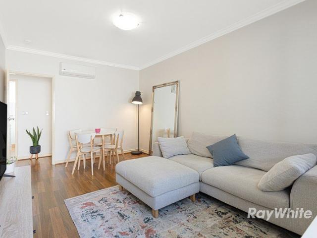 Ground floor charm in a prime location!