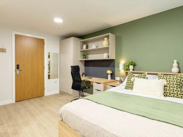 Ground Floor Classic Plus Studio