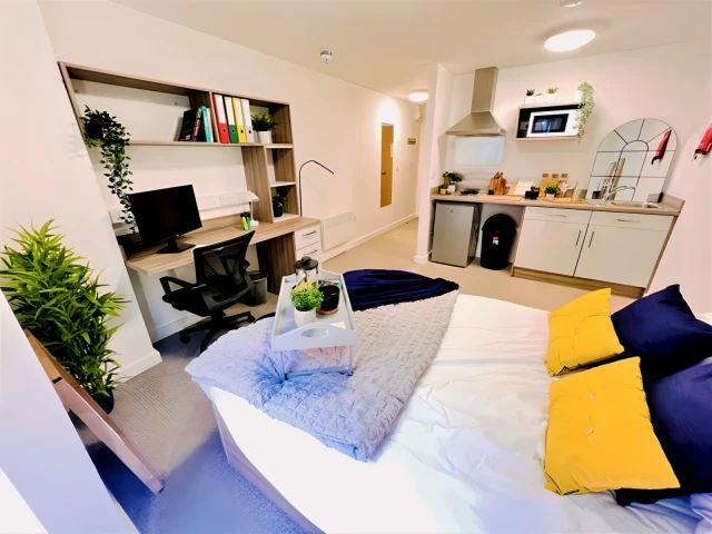 Ground Floor Classic Studio