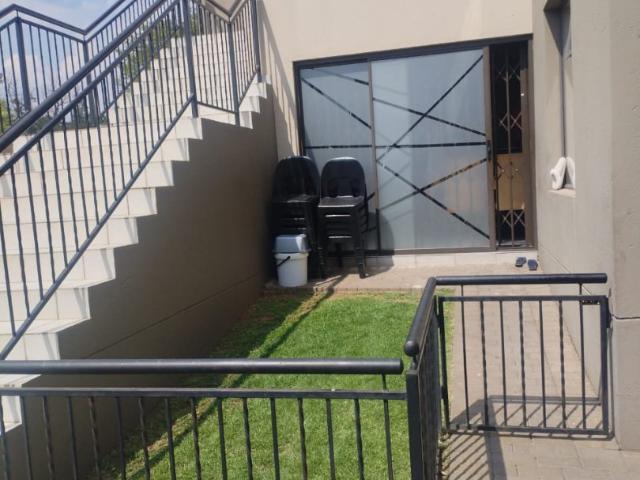 GROUND FLOOR, CLOSED IN BRAAI AREA