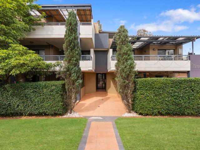GROUND FLOOR APARTMENT OPEN TO VIEW SAT 10/10/2026 @ 1 1.30PM
