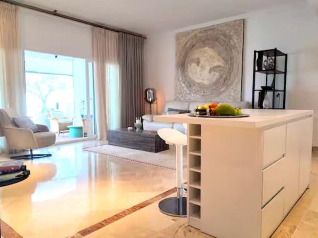 Ground Floor Apartment · El Paraiso