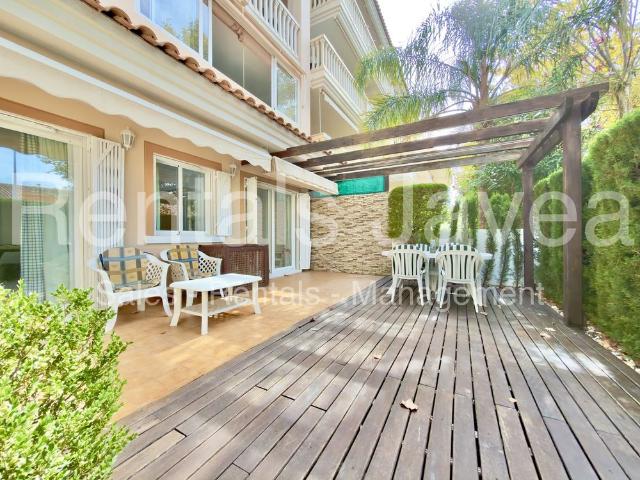 Ground floor apartment for long term rental Javea Arenal