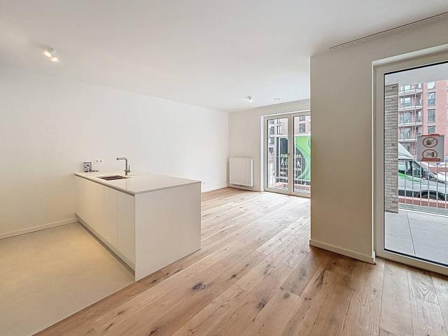 Ground floor apartment for rent at Tour & Taxis, Brussels