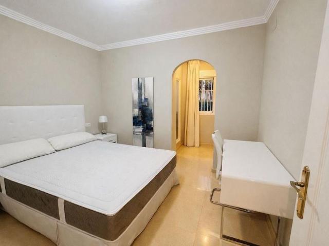 Ground Floor Apartment in Nueva Andalucía