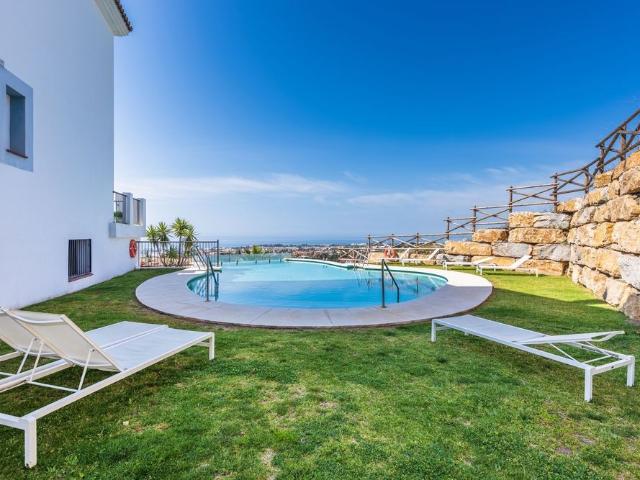Ground Floor Apartment in Benahavís