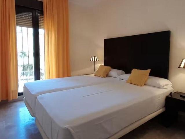 Ground Floor Apartment in Estepona