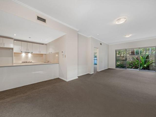 Ground Floor Apartment in Quiet Location Pets Friendly