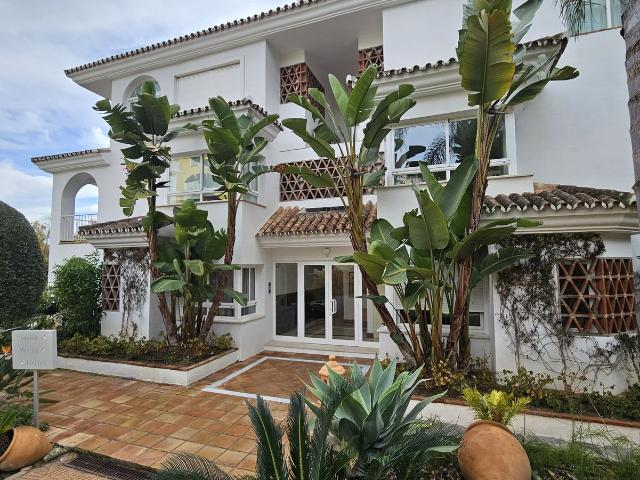 Ground Floor Apartment in The Golden Mile