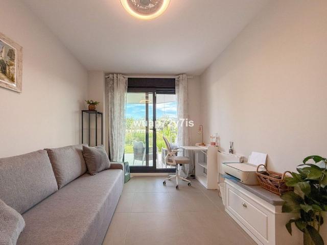 Ground Floor Apartment · Selwo