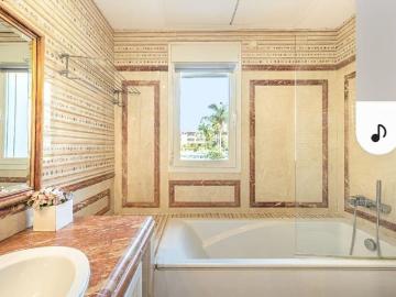 Ground Floor Apartment · The Golden Mile