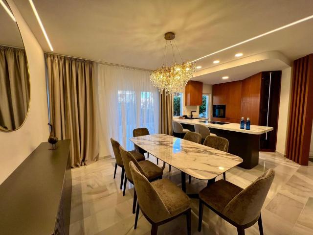 Ground Floor Apartment · The Golden Mile