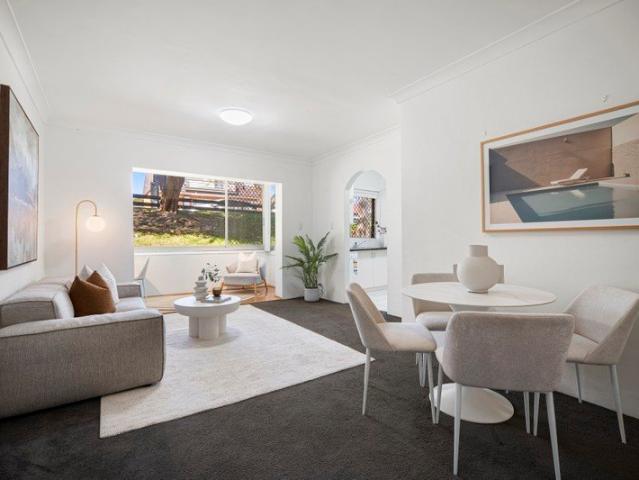 Ground Floor Apartment with Space, Privacy & Lifestyle Appeal