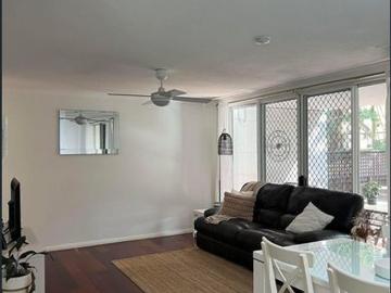 Ground Floor Apartment with Private Courtyard in Prime Auchenflower Location
