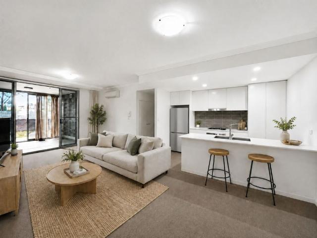 Ground Floor Apartment with Private Entry