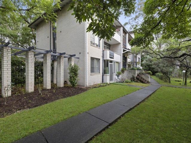 Ground Floor Apartment with Resort Style Living