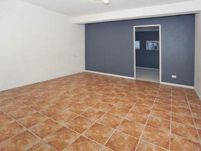 Ground Floor Apartment!
