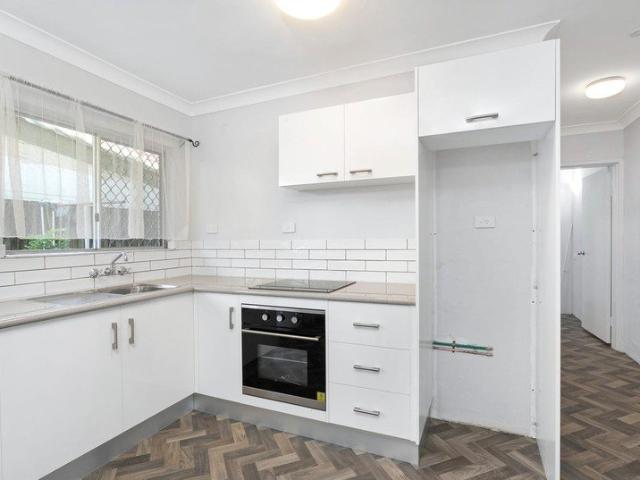GROUND FLOOR APARTMENT