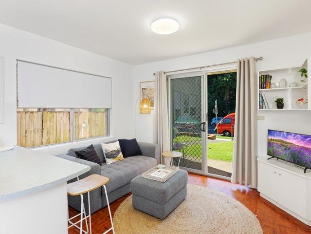 Ground Floor Beachside Gem Opposite Iconic Sawtell Surf Club