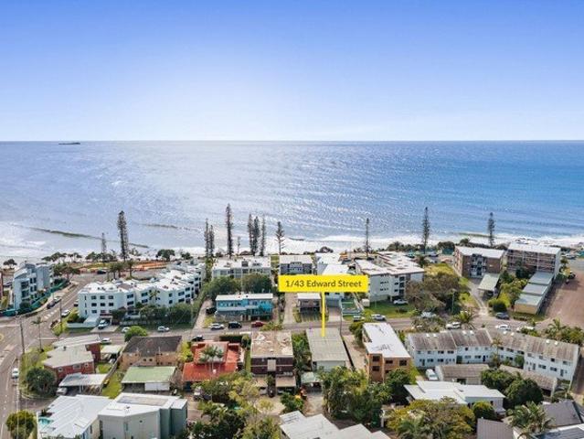 Ground floor Beachside Retreat In The Heart Of Alex!