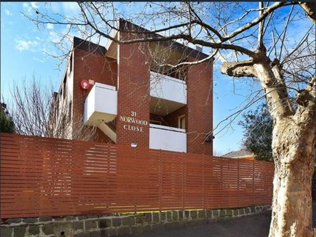 GROUND FLOOR, GREAT LOCATION!