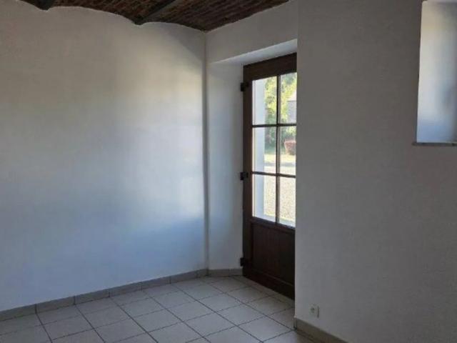 Ground floor for rent, Maissin