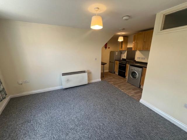 Ground Floor Flat Near Cabot Circus
