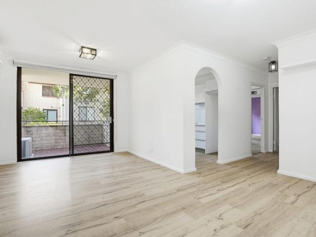 Ground floor one bedroom apartment in prime location