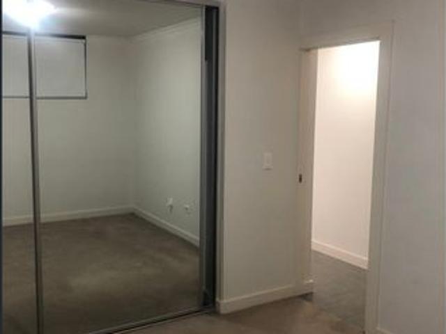 GROUND FLOOR ONE BEDROOM APARTMENT