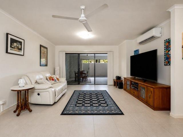 GROUND FLOOR LOCATION, MOVE IN READY, VERSATILE LIVING OPTIONS