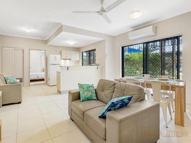 GROUND FLOOR LIVING IN SOUGHT AFTER REDLYNCH GROVE