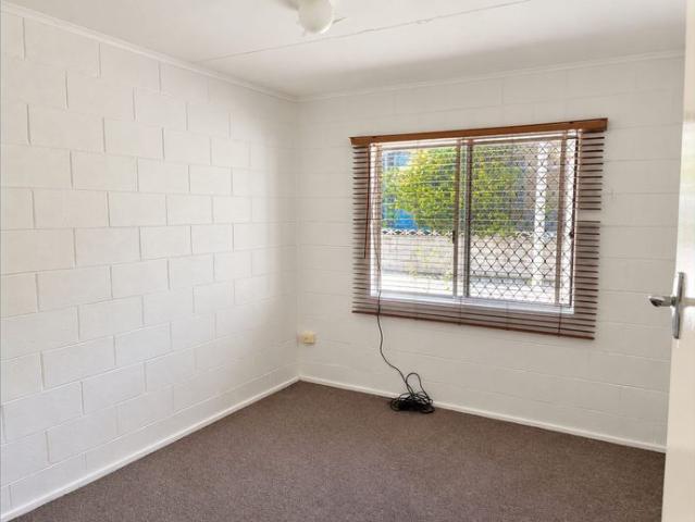 Ground Floor Living in the Heart of Surfers Paradise