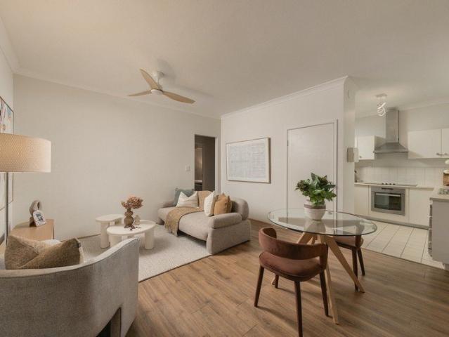 Ground Floor Living & Two Private Courtyards Blue Chip Taringa Address